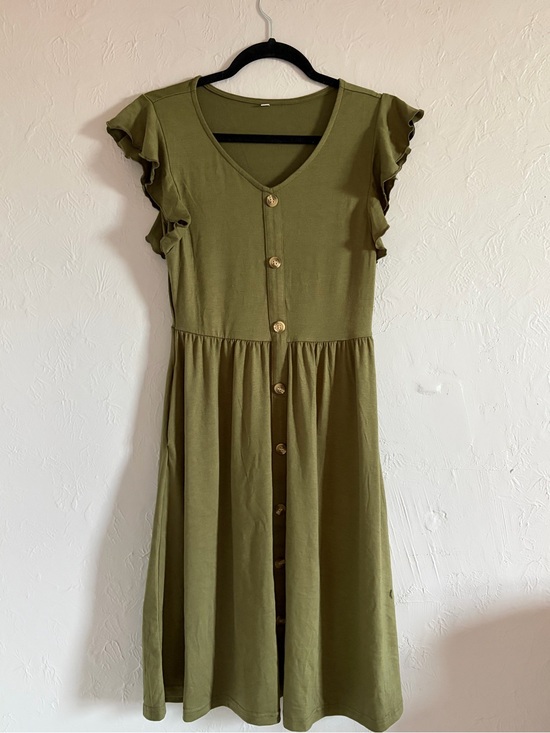 Dresses & Skirts - Olive Green Button Front Ruffle Sleeve Midi Dress with Pockets - Small